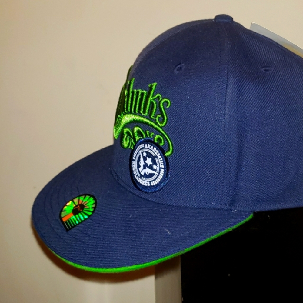 Akademiks - Picture 5 of 6